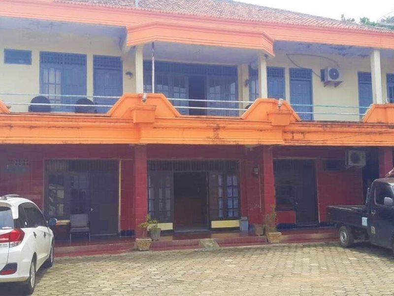 Spot On 2969 Hotel Citra Ayu Labuhan Extérieur photo