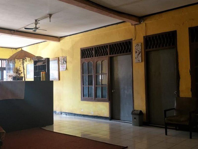 Spot On 2969 Hotel Citra Ayu Labuhan Extérieur photo