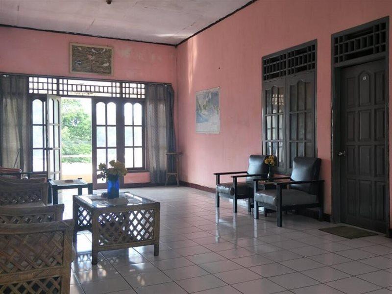 Spot On 2969 Hotel Citra Ayu Labuhan Extérieur photo
