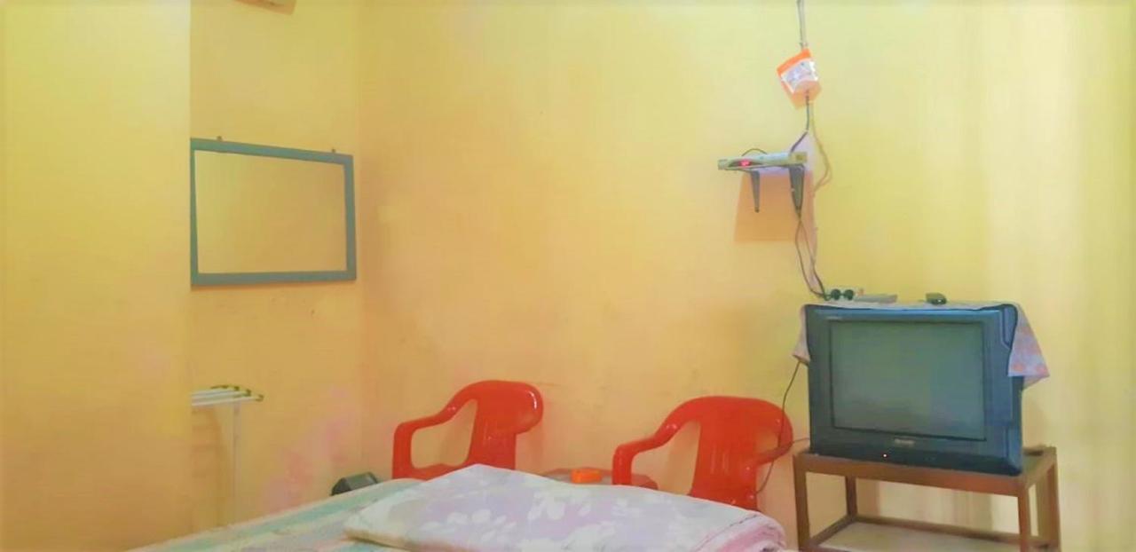 Spot On 2969 Hotel Citra Ayu Labuhan Extérieur photo